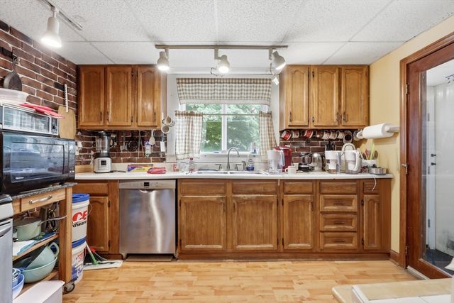 47 Belcher St, Randolph, MA 02368