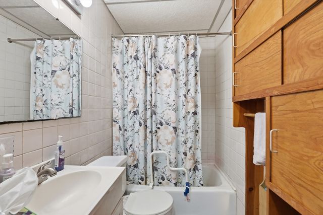 47 Belcher St, Randolph, MA 02368