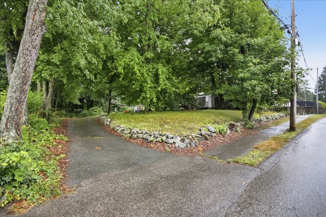 47 Belcher St, Randolph, MA 02368