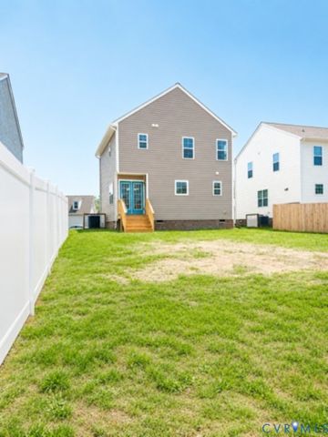 11825 Farnham Woods Dr, Midlothian, VA 23112