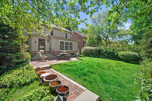 6175 N Kent AVENUE, Whitefish Bay, WI 53217