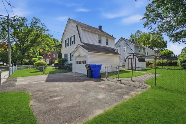 115 Connecticut Ave, Springfield, MA 01104