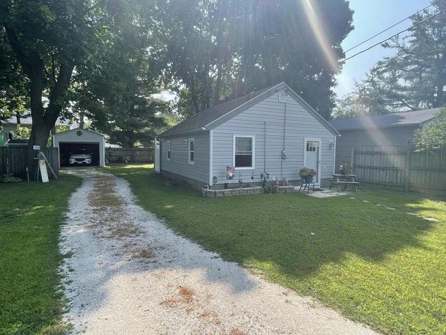 3217 Prairie STREET, Two Rivers, WI 54241