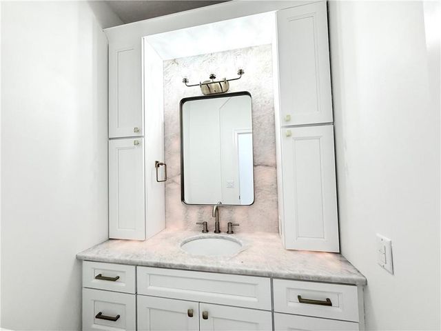 30537 Mc Cormick Road, Sedalia, MO 65301