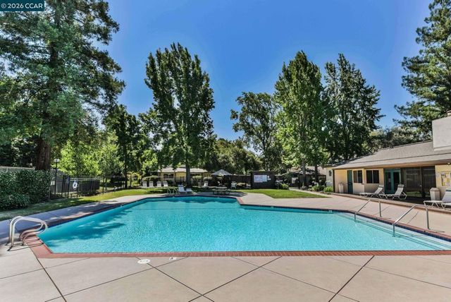 1844 Pomar Way, Walnut Creek, CA 94598