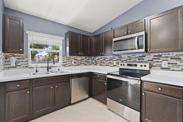 2118 SE Genoa Street, Port St. Lucie, Port St Lucie, FL 34952