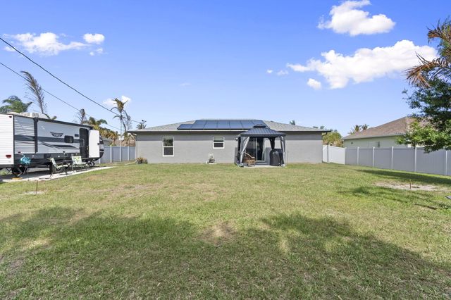 2118 SE Genoa Street, Port St. Lucie, Port St Lucie, FL 34952