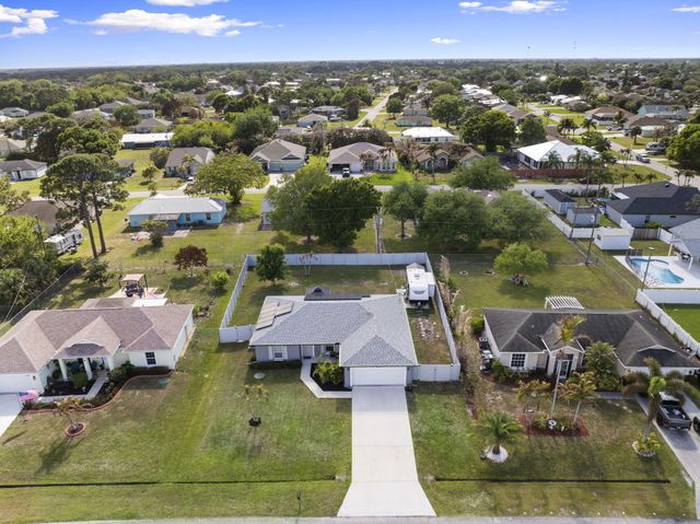 2118 SE Genoa Street, Port St. Lucie, Port St Lucie, FL 34952