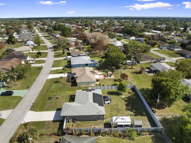 2118 SE Genoa Street, Port St. Lucie, Port St Lucie, FL 34952