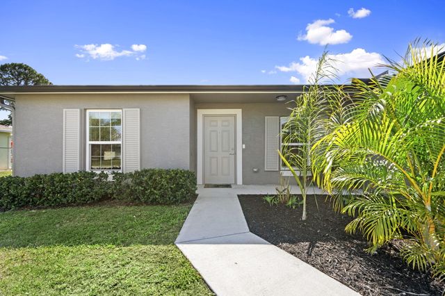 2118 SE Genoa Street, Port St. Lucie, Port St Lucie, FL 34952