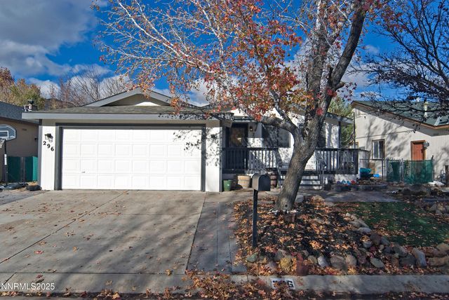 296 Ave De La Bleu De Clair, Sparks, NV 89434