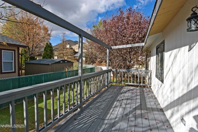 296 Ave De La Bleu De Clair, Sparks, NV 89434