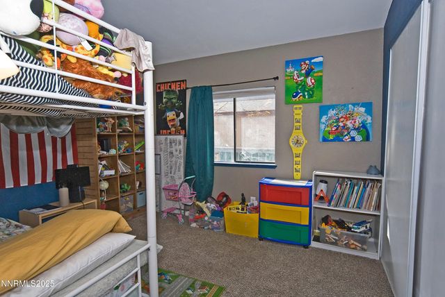 296 Ave De La Bleu De Clair, Sparks, NV 89434