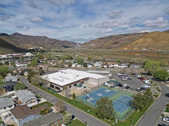 296 Ave De La Bleu De Clair, Sparks, NV 89434