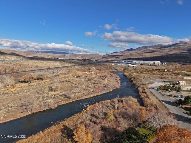 296 Ave De La Bleu De Clair, Sparks, NV 89434