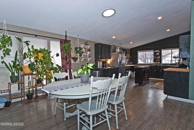 296 Ave De La Bleu De Clair, Sparks, NV 89434