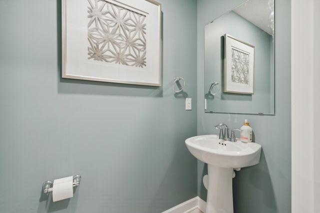 14990 Adare Way, Rosemount, MN 55068