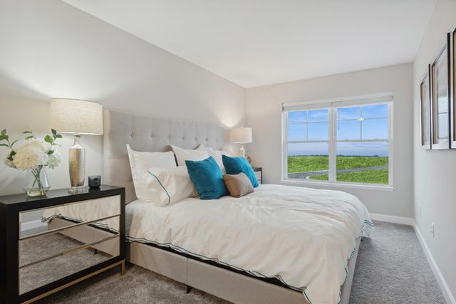 14990 Adare Way, Rosemount, MN 55068