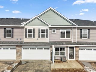 14990 Adare Way, Rosemount, MN 55068