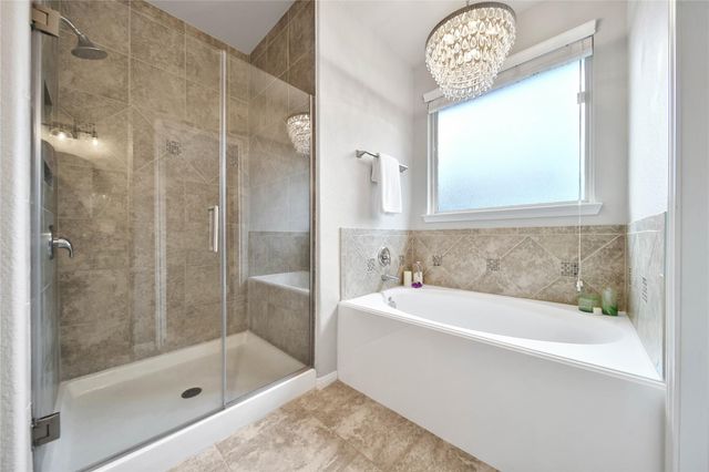 911 River Crossing Drive, Conroe, TX 77384