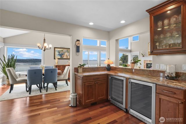 12624 95th Avenue NW, Gig Harbor, WA 98329