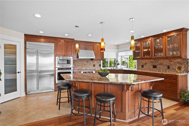 12624 95th Avenue NW, Gig Harbor, WA 98329
