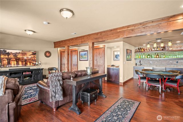 12624 95th Avenue NW, Gig Harbor, WA 98329