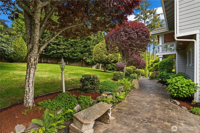 12624 95th Avenue NW, Gig Harbor, WA 98329