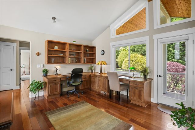 12624 95th Avenue NW, Gig Harbor, WA 98329