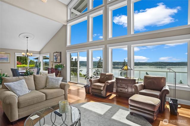 12624 95th Avenue NW, Gig Harbor, WA 98329