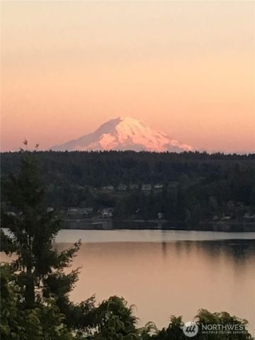 12624 95th Avenue NW, Gig Harbor, WA 98329