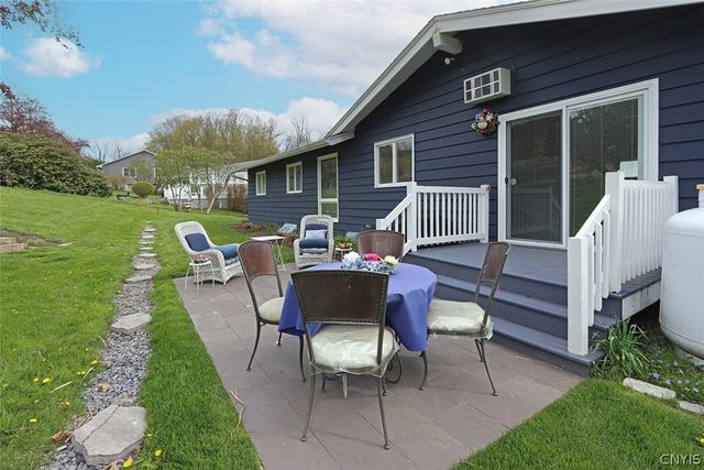 2125 Terrace Lane South, Skaneateles, NY 13152