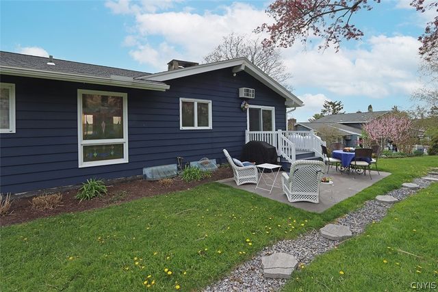 2125 Terrace Lane South, Skaneateles, NY 13152