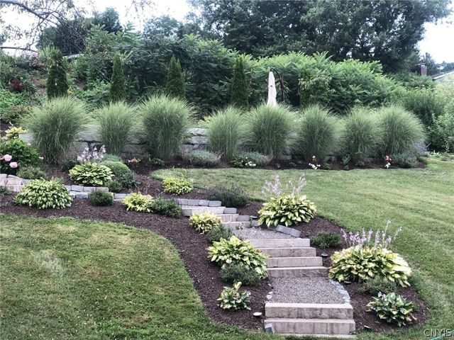 2125 Terrace Lane South, Skaneateles, NY 13152