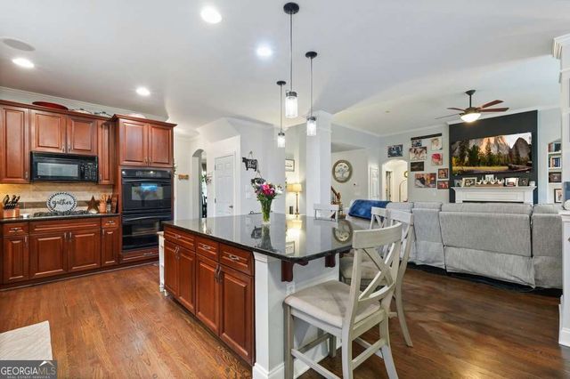 130 Newcastle Walk, Woodstock, GA 30188