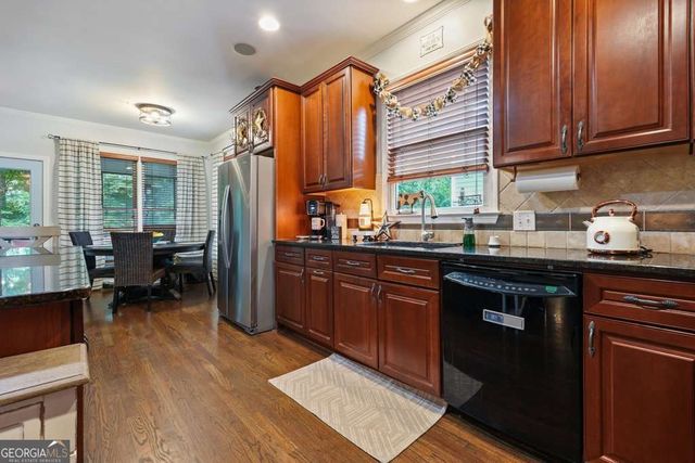 130 Newcastle Walk, Woodstock, GA 30188