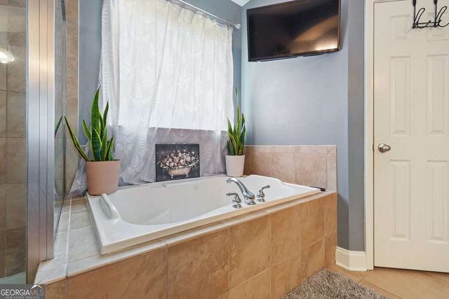 130 Newcastle Walk, Woodstock, GA 30188