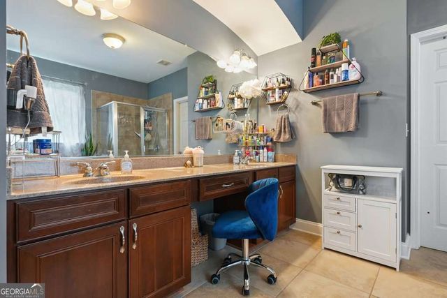130 Newcastle Walk, Woodstock, GA 30188