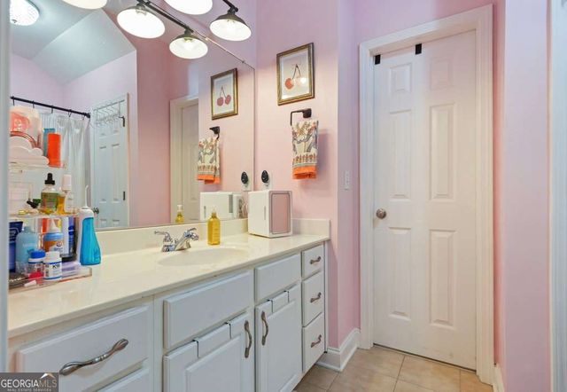 130 Newcastle Walk, Woodstock, GA 30188