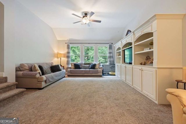 130 Newcastle Walk, Woodstock, GA 30188