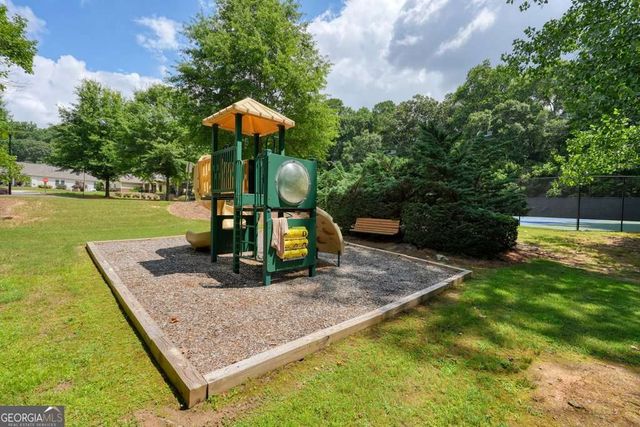 130 Newcastle Walk, Woodstock, GA 30188