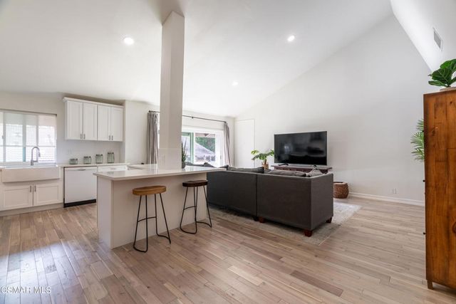 31550 Agoura Road 3, Westlake Village, CA 91361