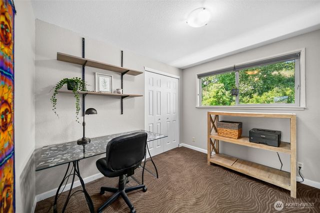 1901 Sleepy Hollow Road, Wenatchee, WA 98801