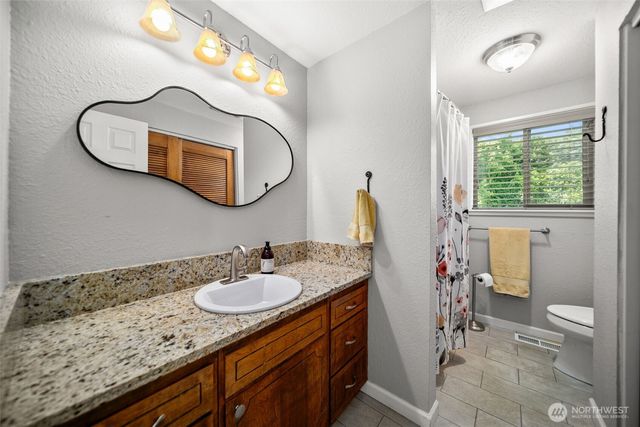 1901 Sleepy Hollow Road, Wenatchee, WA 98801