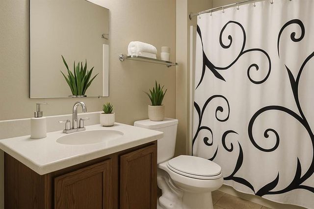 11140 Stratford Drive 604, Oklahoma City, OK 73120