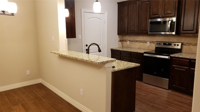 843 Eaglescliffe Landing, Wylie, TX 75098