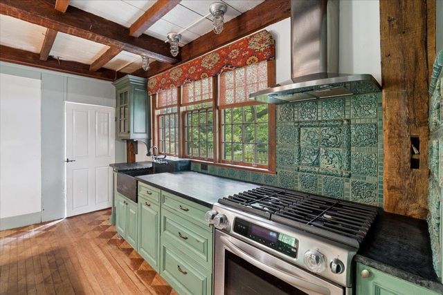 120 Main Street, New Ipswich, NH 03071