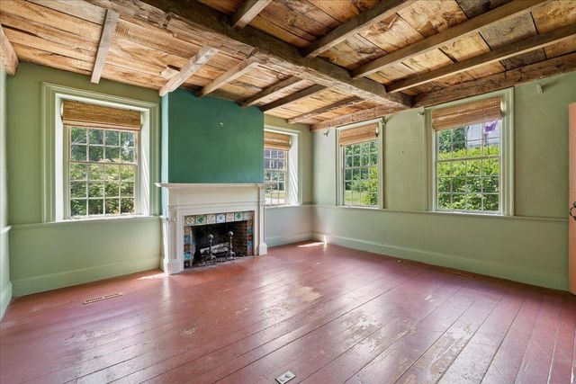 120 Main Street, New Ipswich, NH 03071