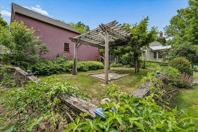 120 Main Street, New Ipswich, NH 03071