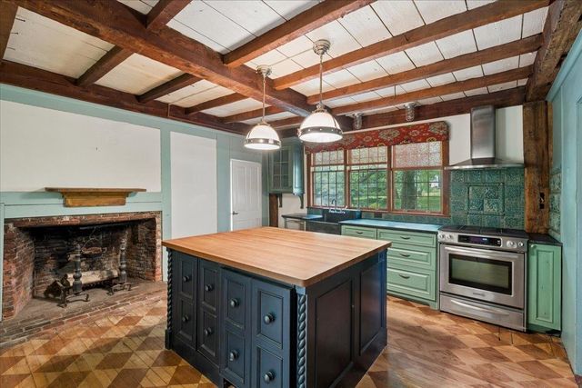 120 Main Street, New Ipswich, NH 03071
